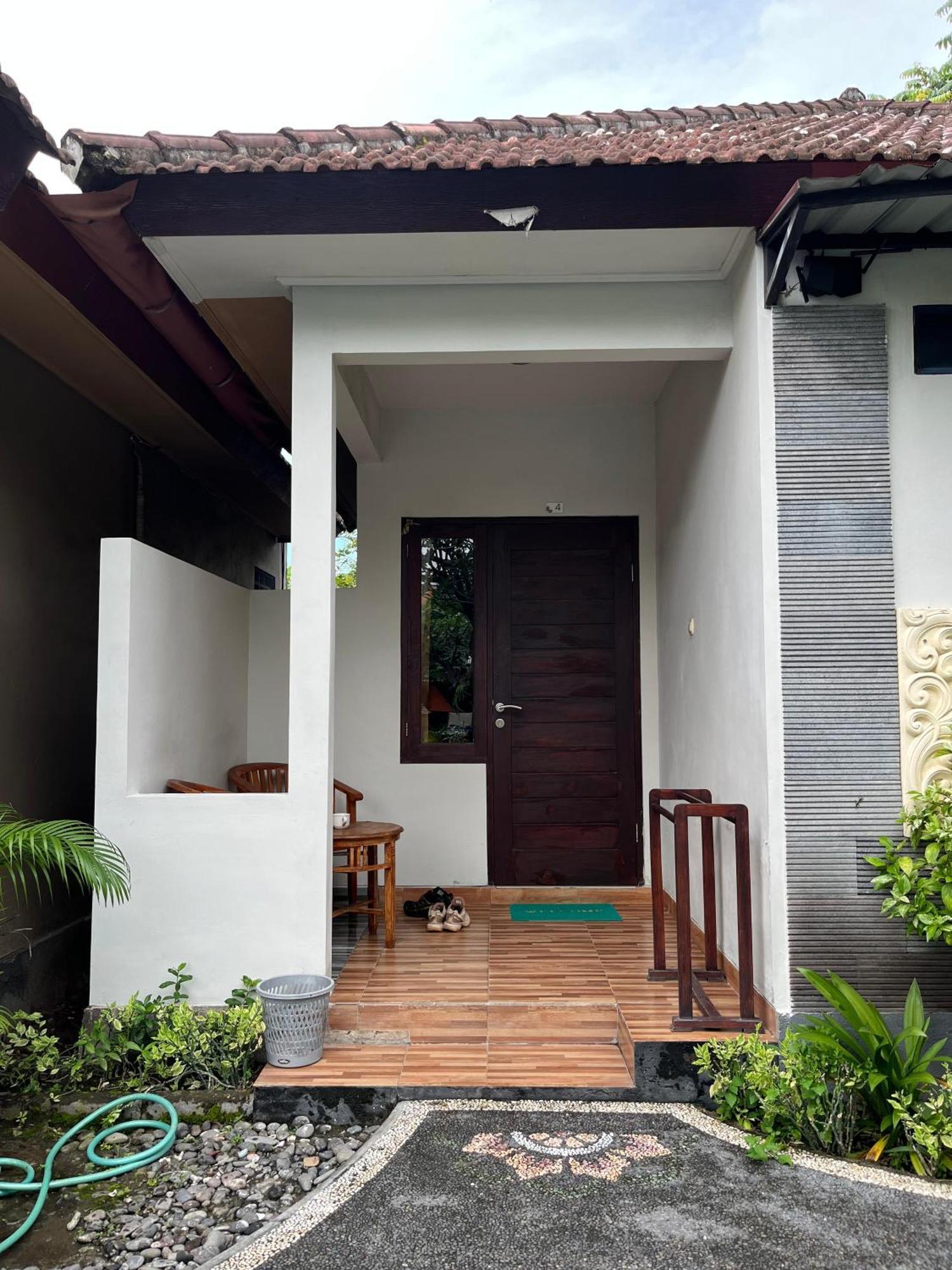 Hotel Ghamed Sari Exterior foto