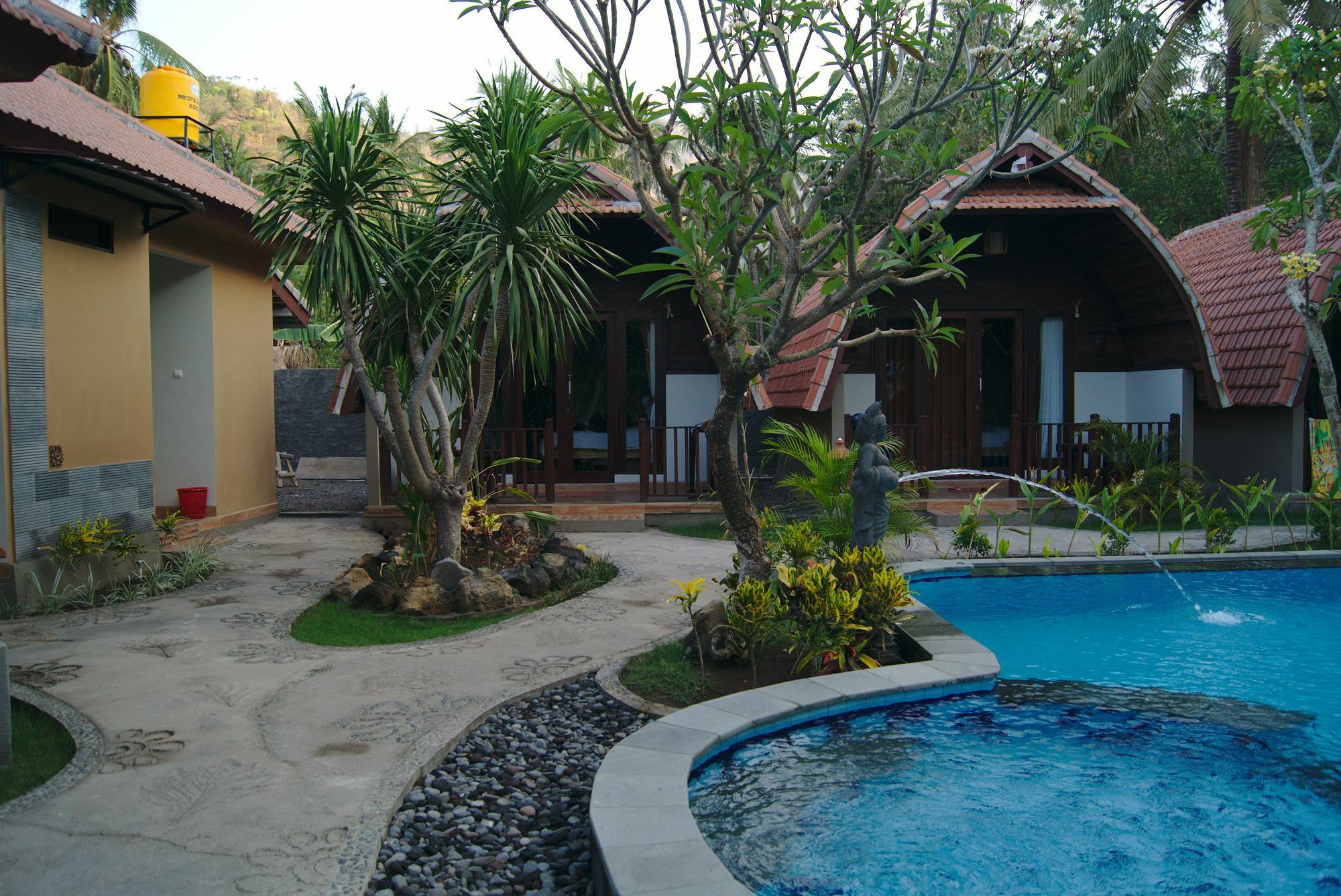 Hotel Ghamed Sari Exterior foto