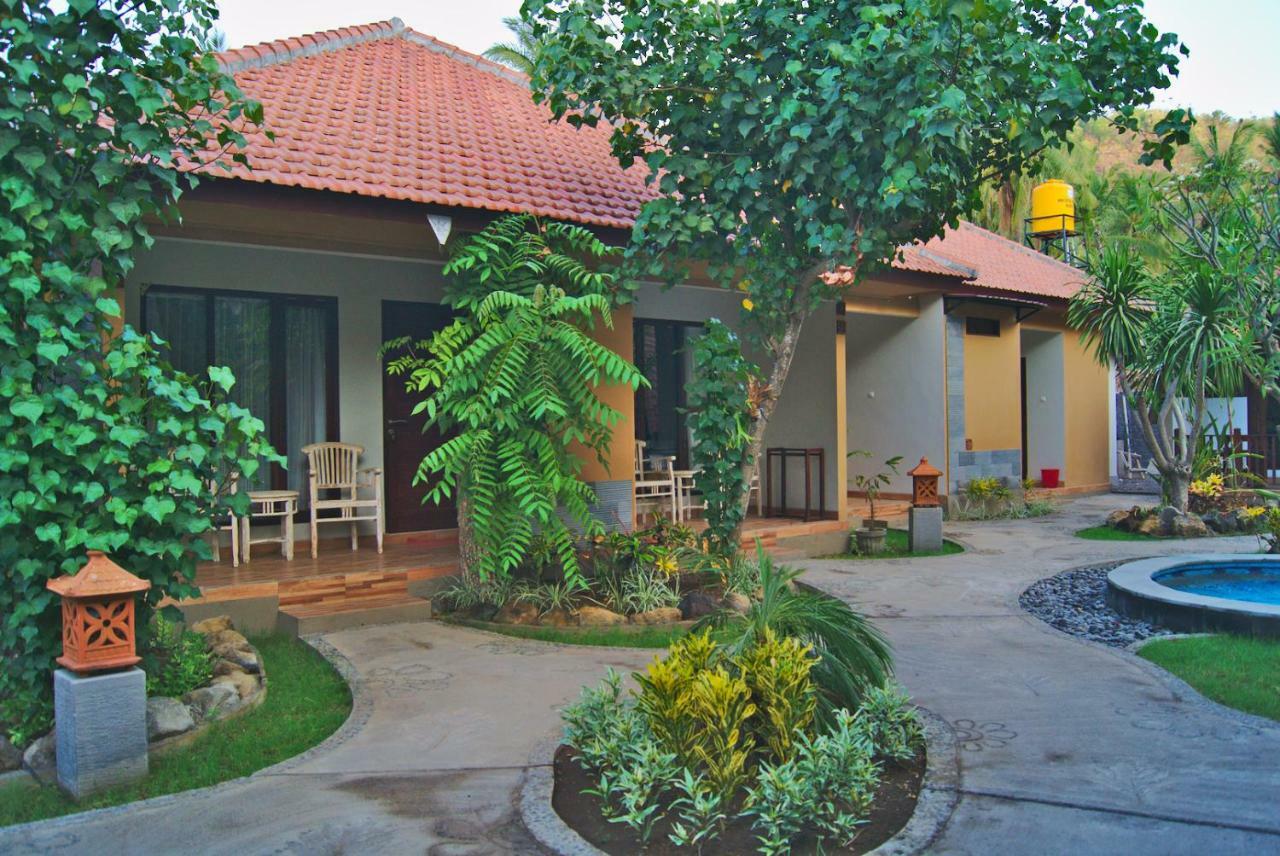 Hotel Ghamed Sari Exterior foto
